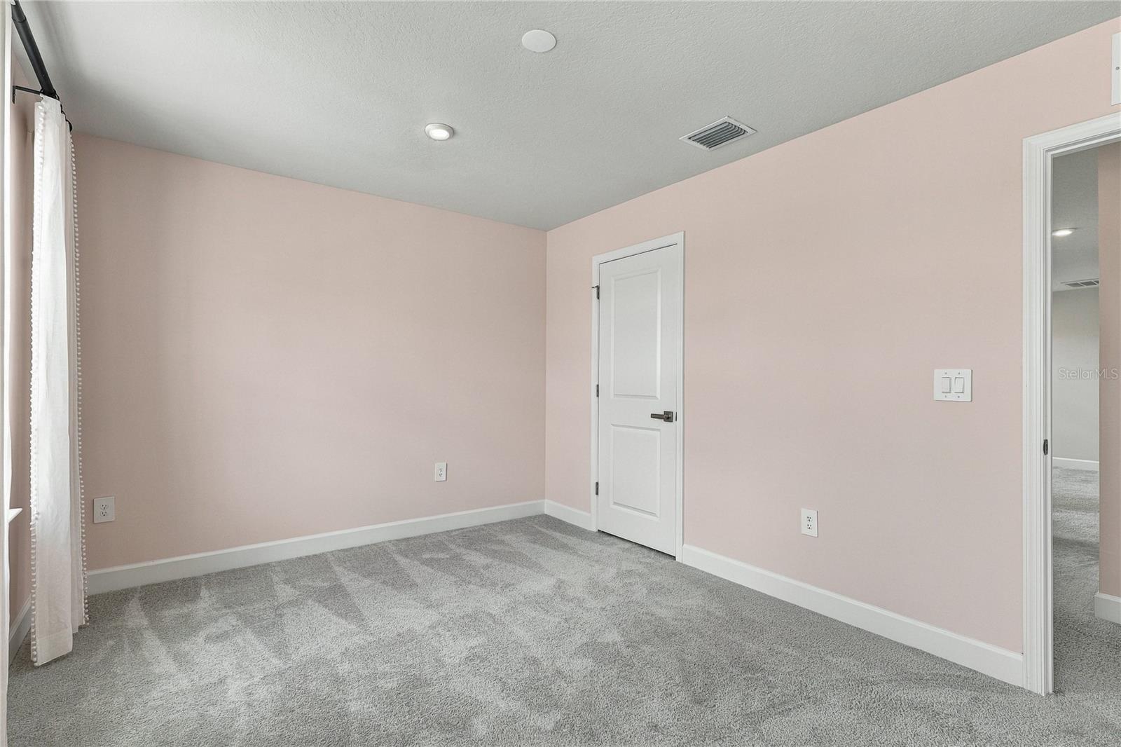 4640 ARDEN WAY — photo 25
