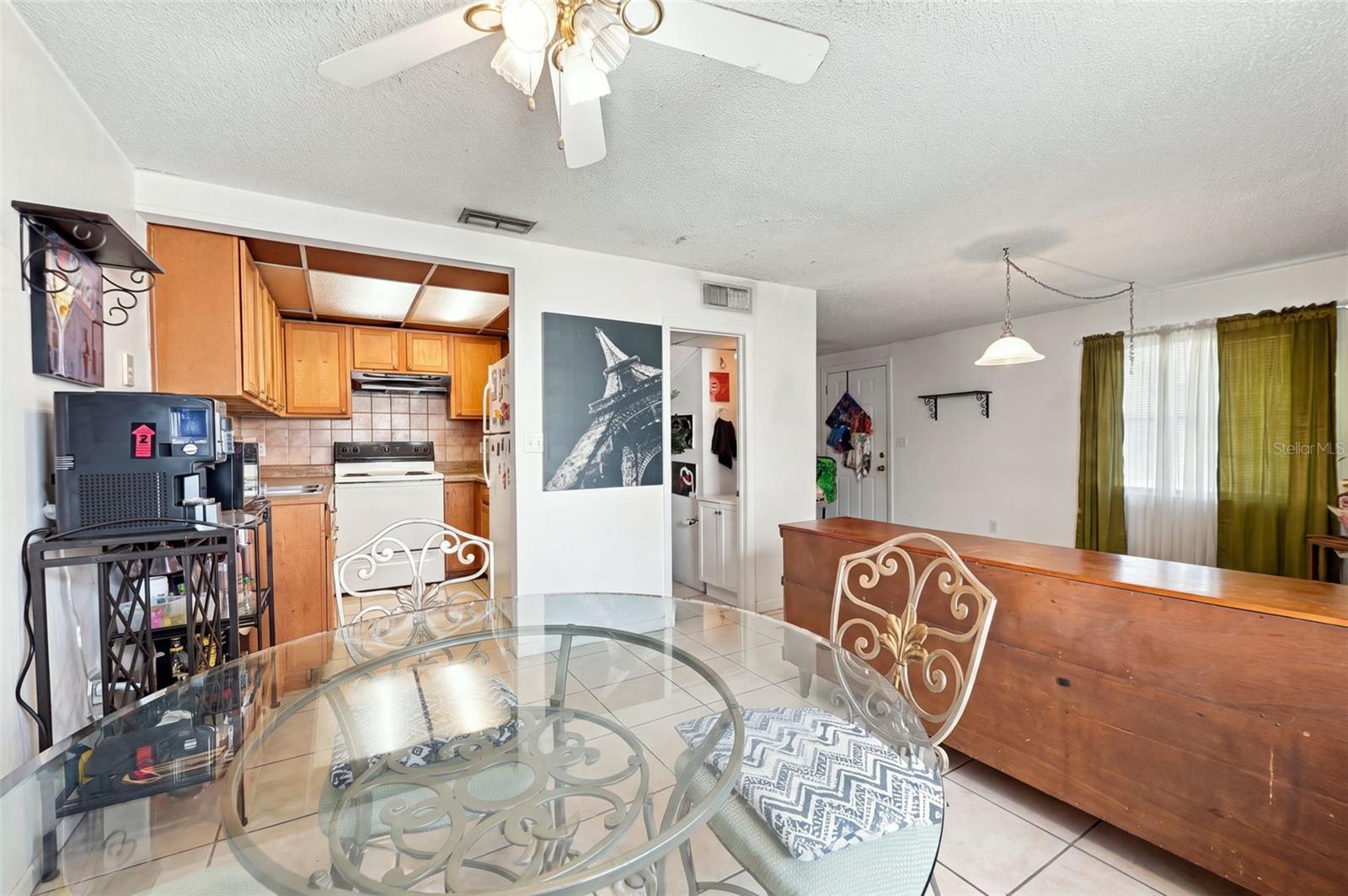 5709 TOWNHOUSE DR — photo 18