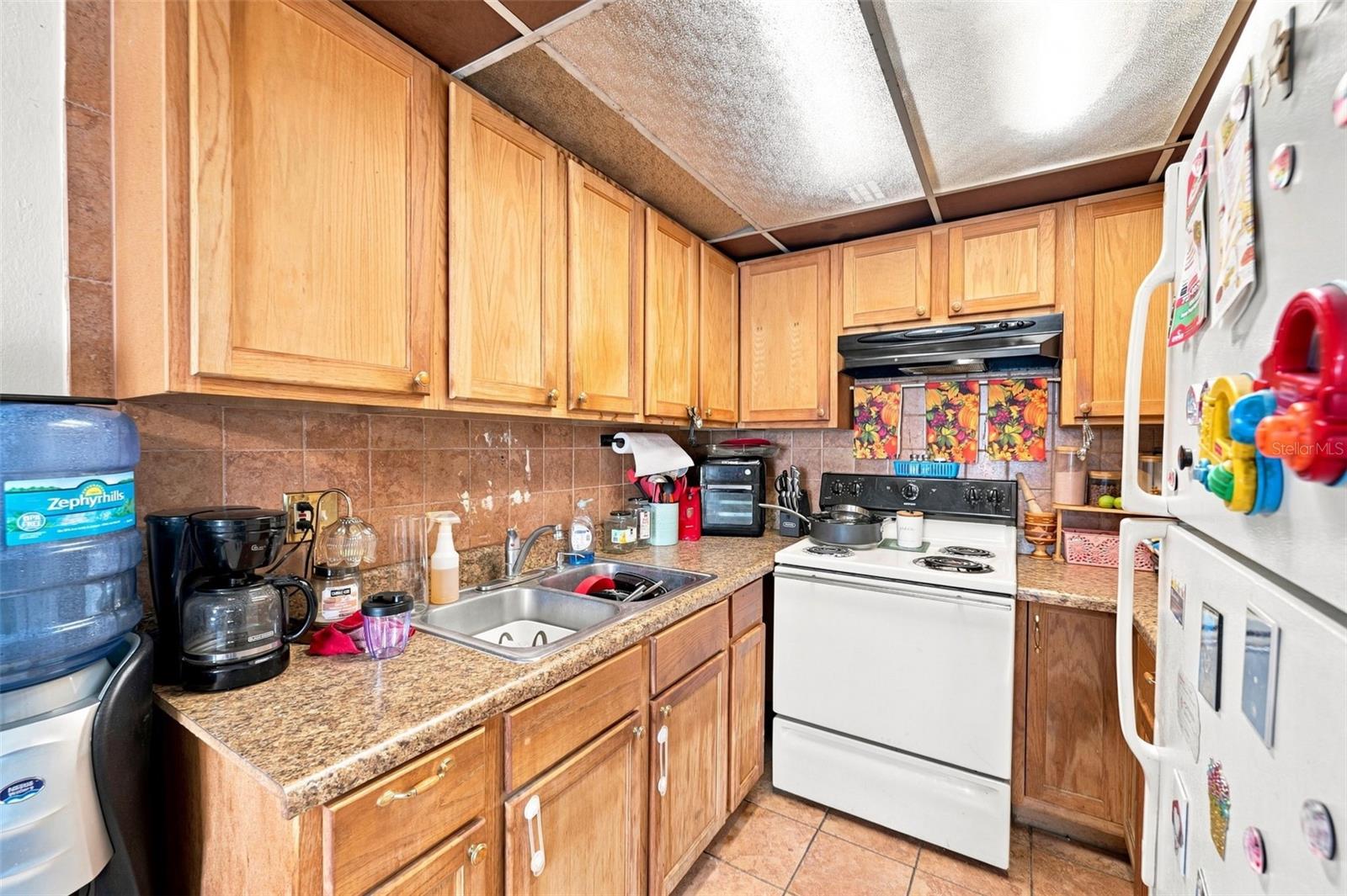 5709 TOWNHOUSE DR — photo 26
