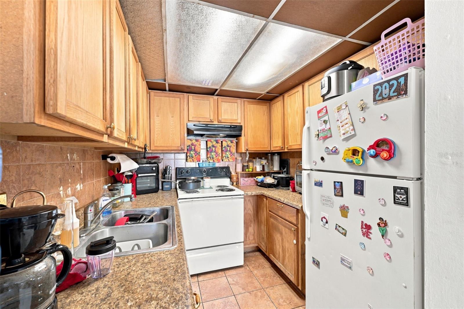 5709 TOWNHOUSE DR — photo 25