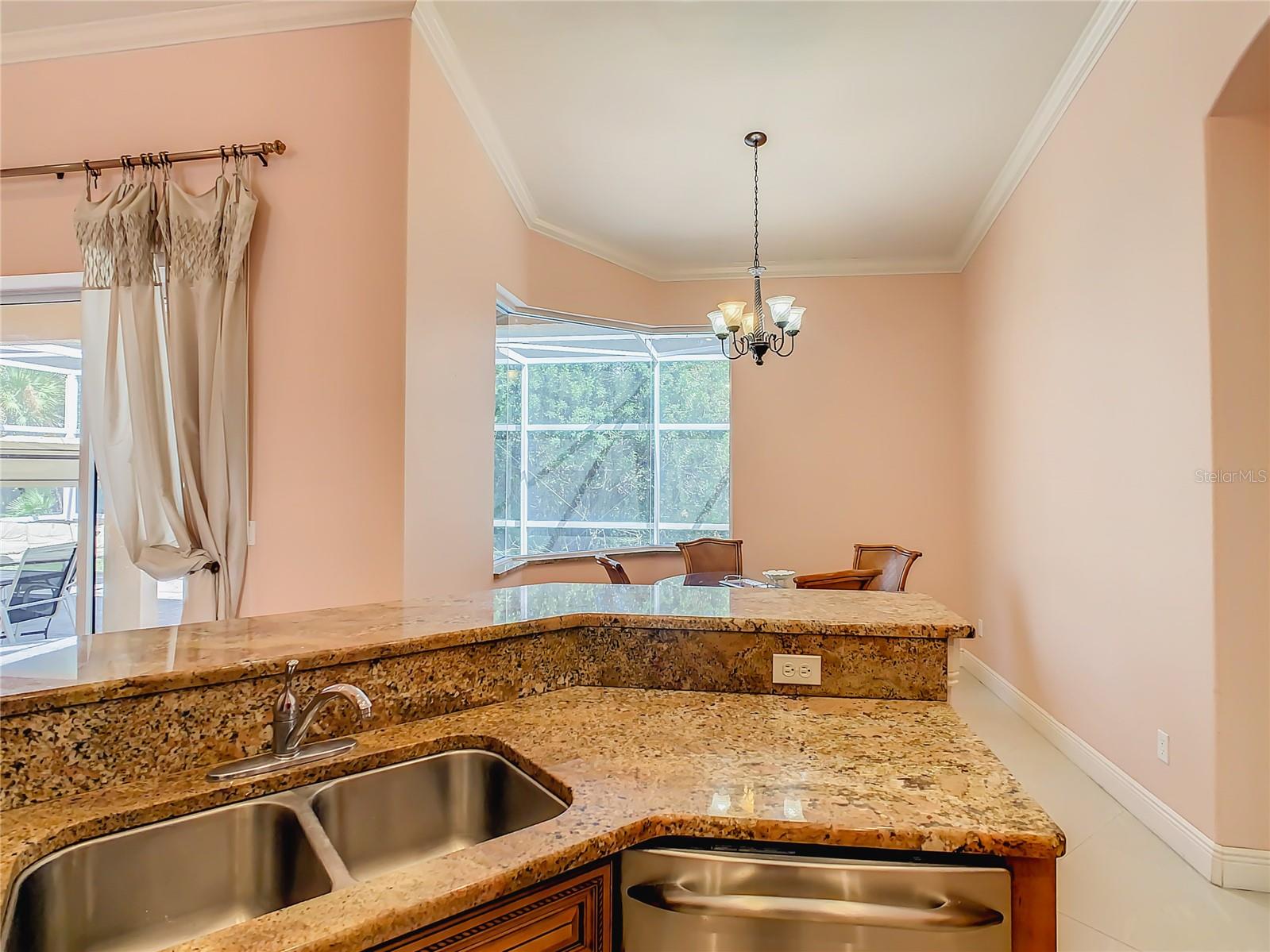 12080 RONDA LN — photo 7