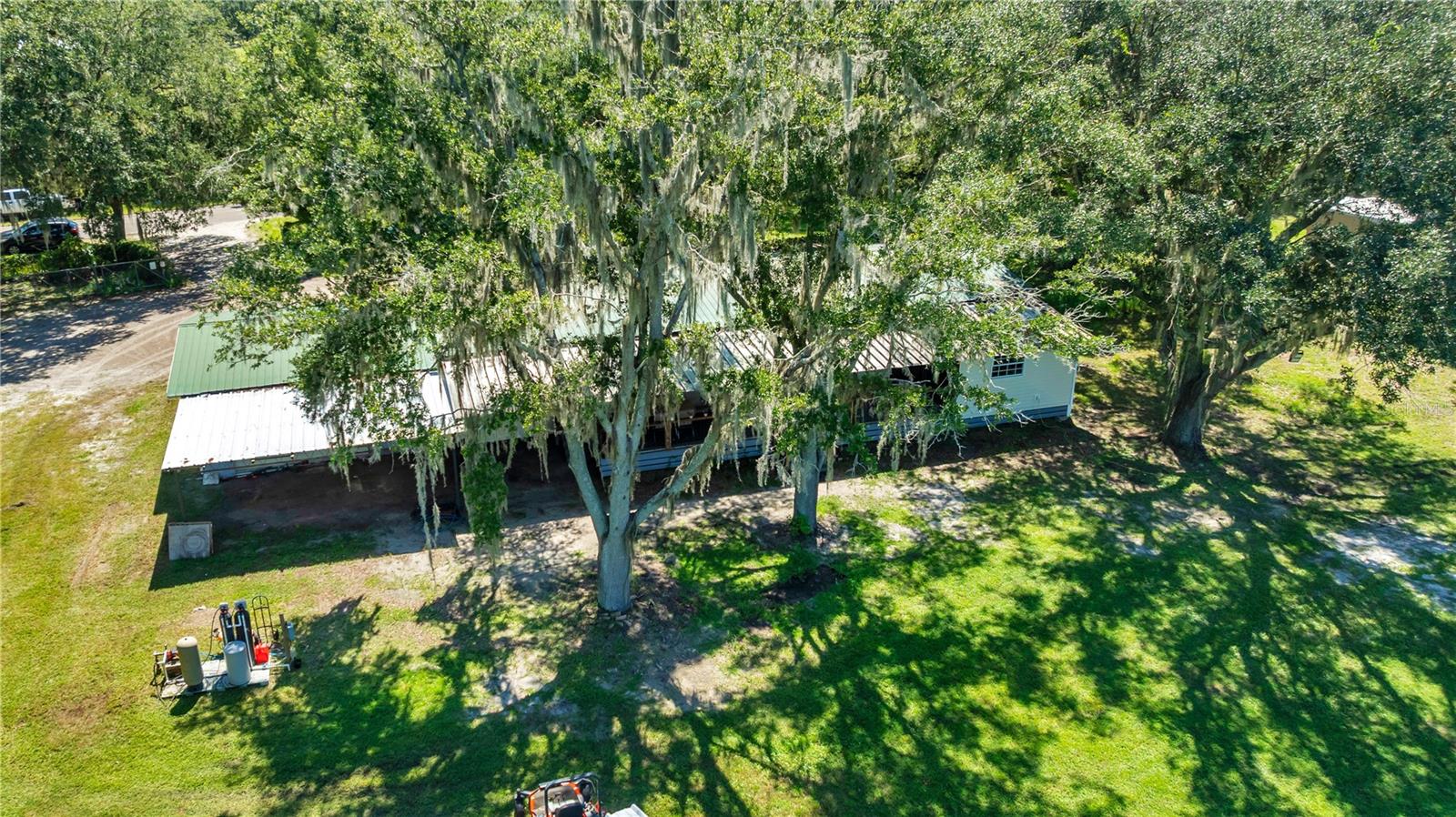 5753 N DORMANY RD — photo 35