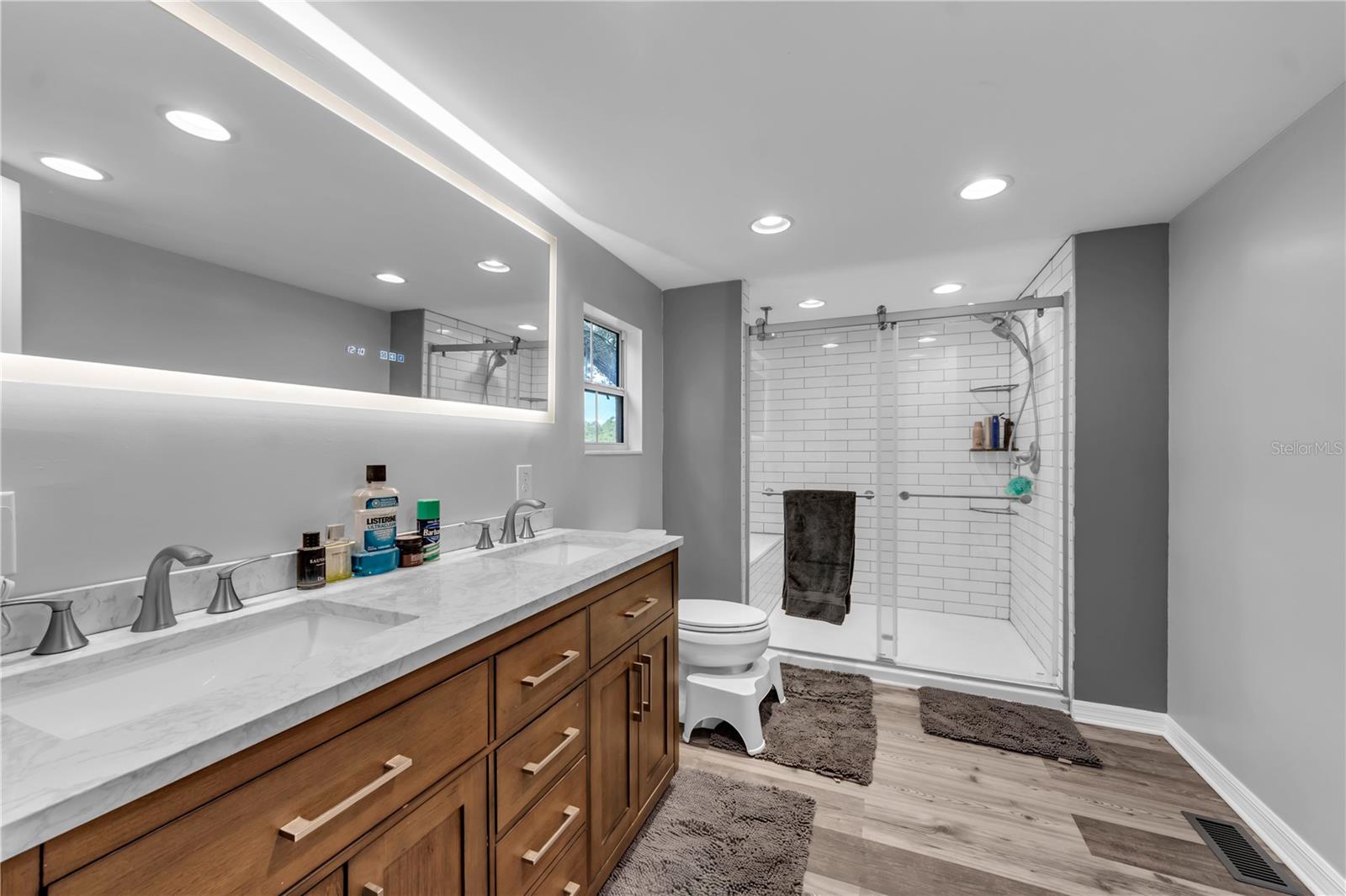 5753 N DORMANY RD — photo 16