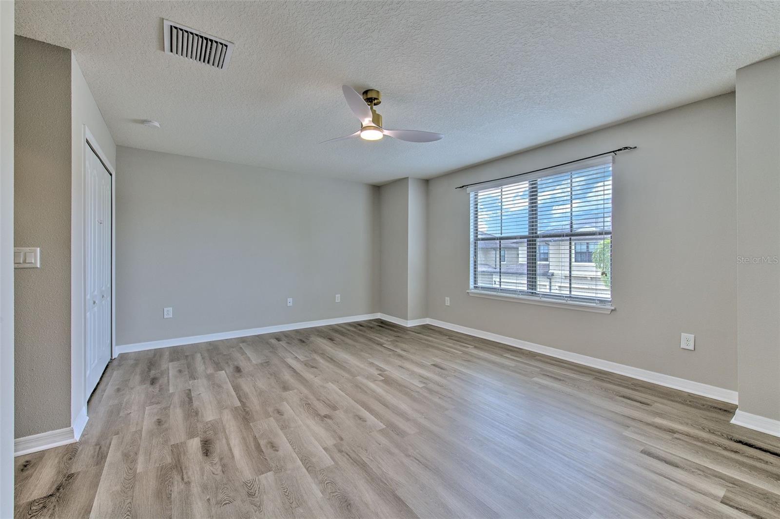 5116 BAY ISLE CIR — photo 33