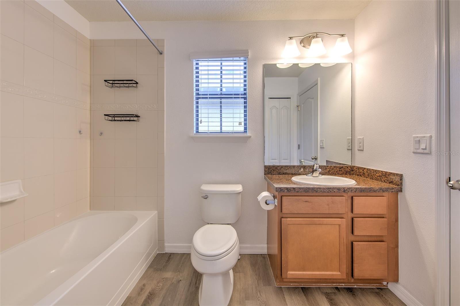 5116 BAY ISLE CIR — photo 31