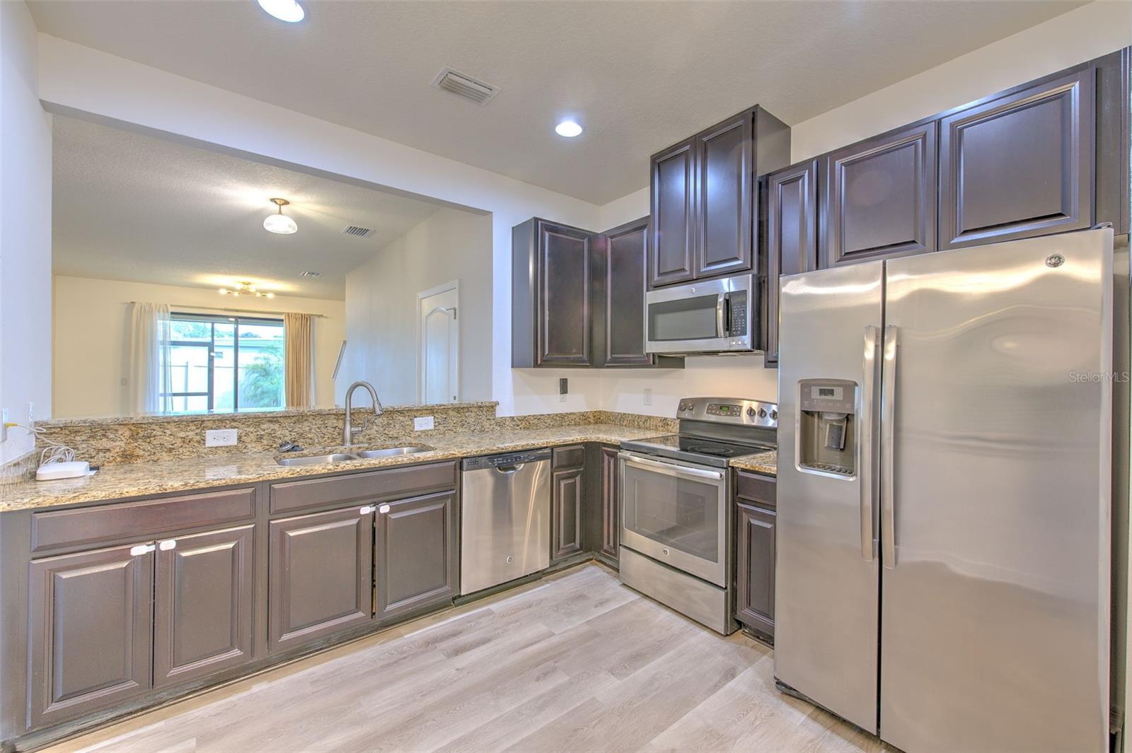 5116 BAY ISLE CIR — photo 7
