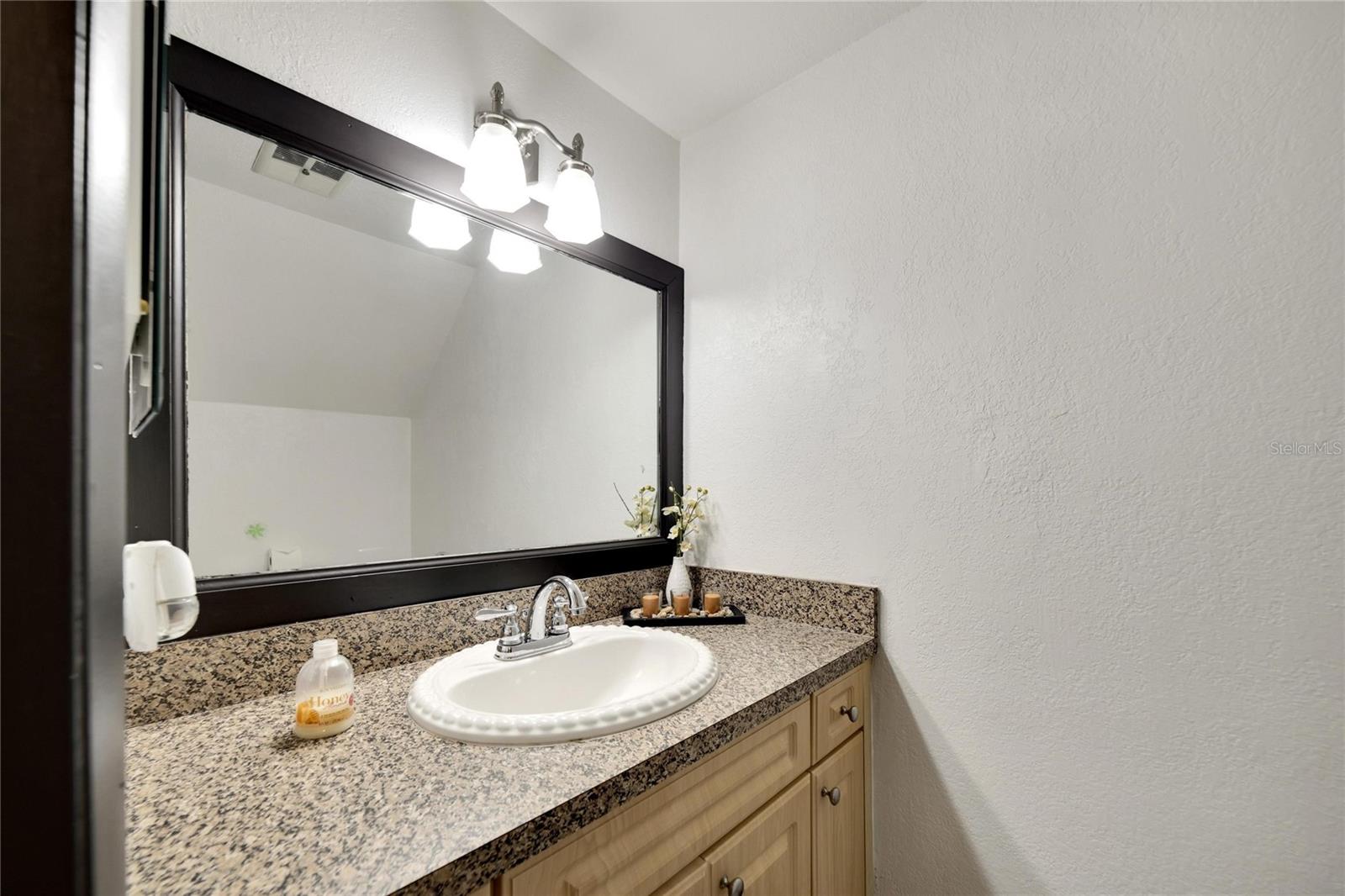 6301 NEWTOWN CIR #1A4 — photo 28