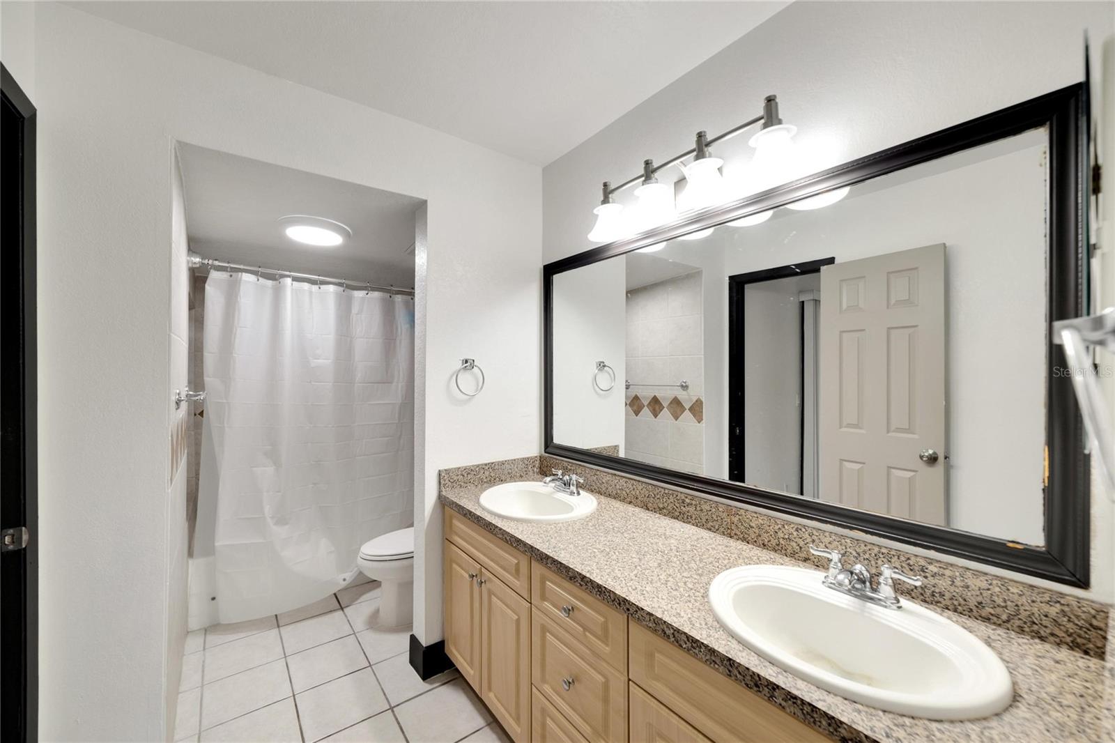 6301 NEWTOWN CIR #1A4 — photo 40