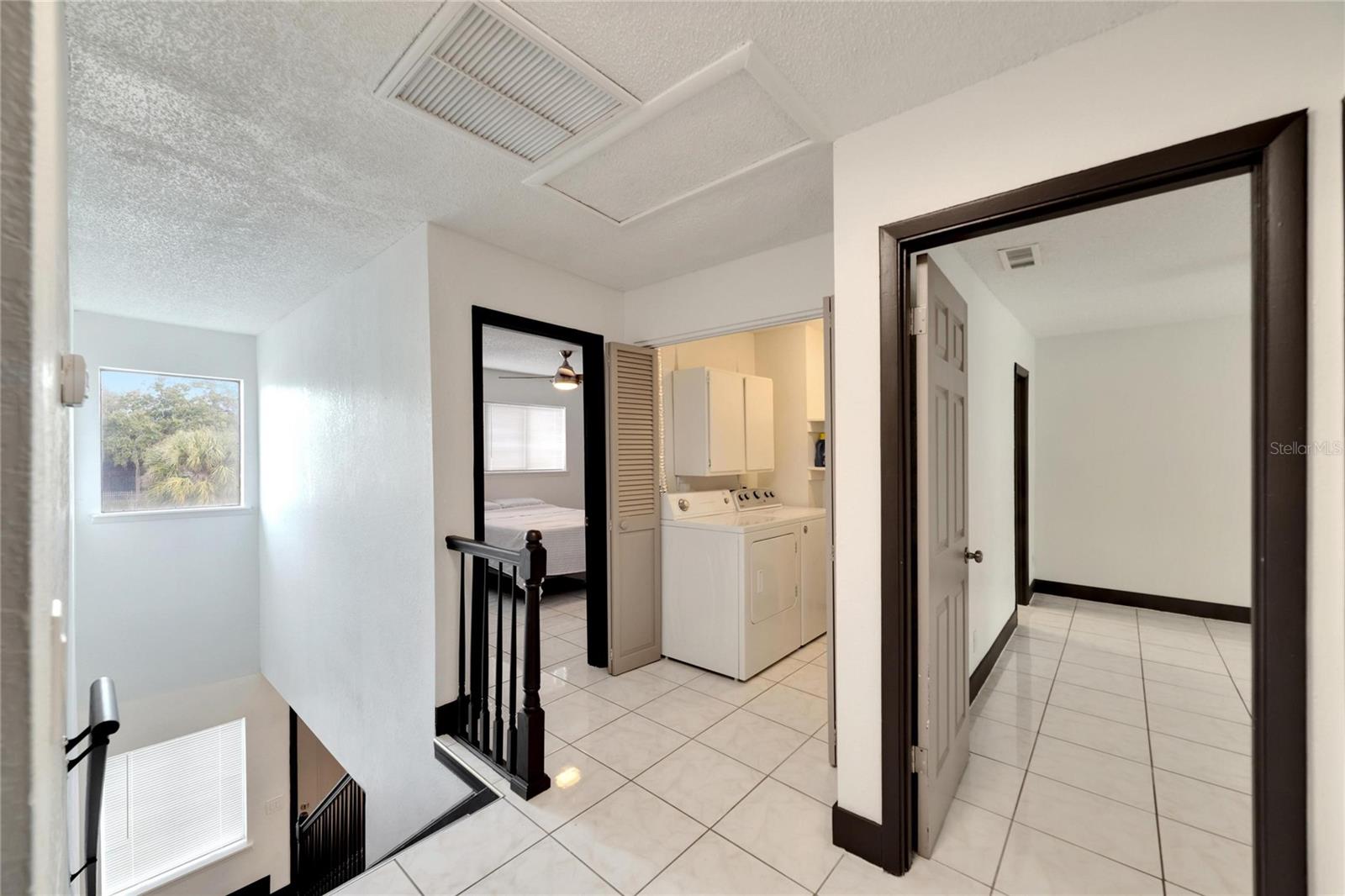 6301 NEWTOWN CIR #1A4 — photo 38