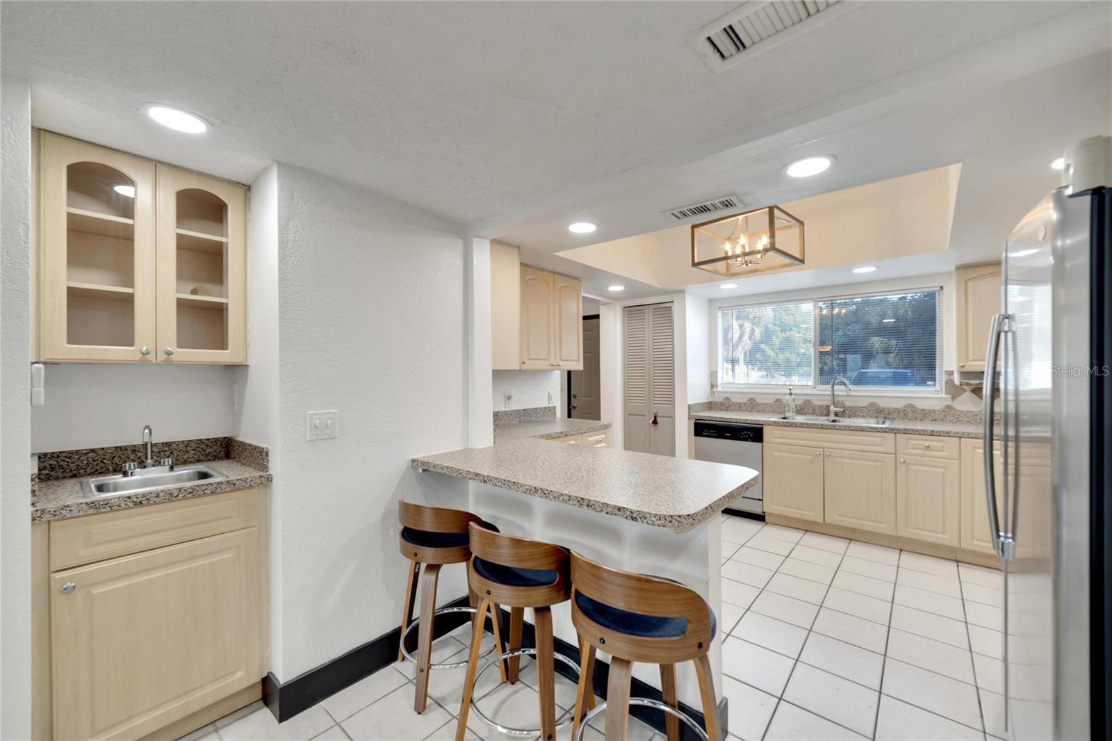 6301 NEWTOWN CIR #1A4 — photo 10