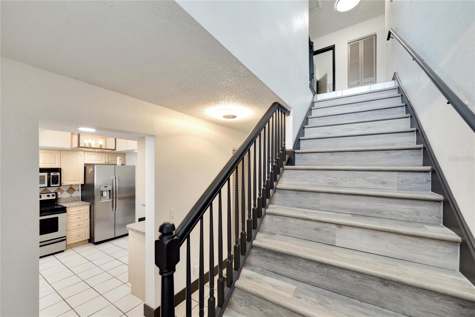 6301 NEWTOWN CIR #1A4 — photo 5