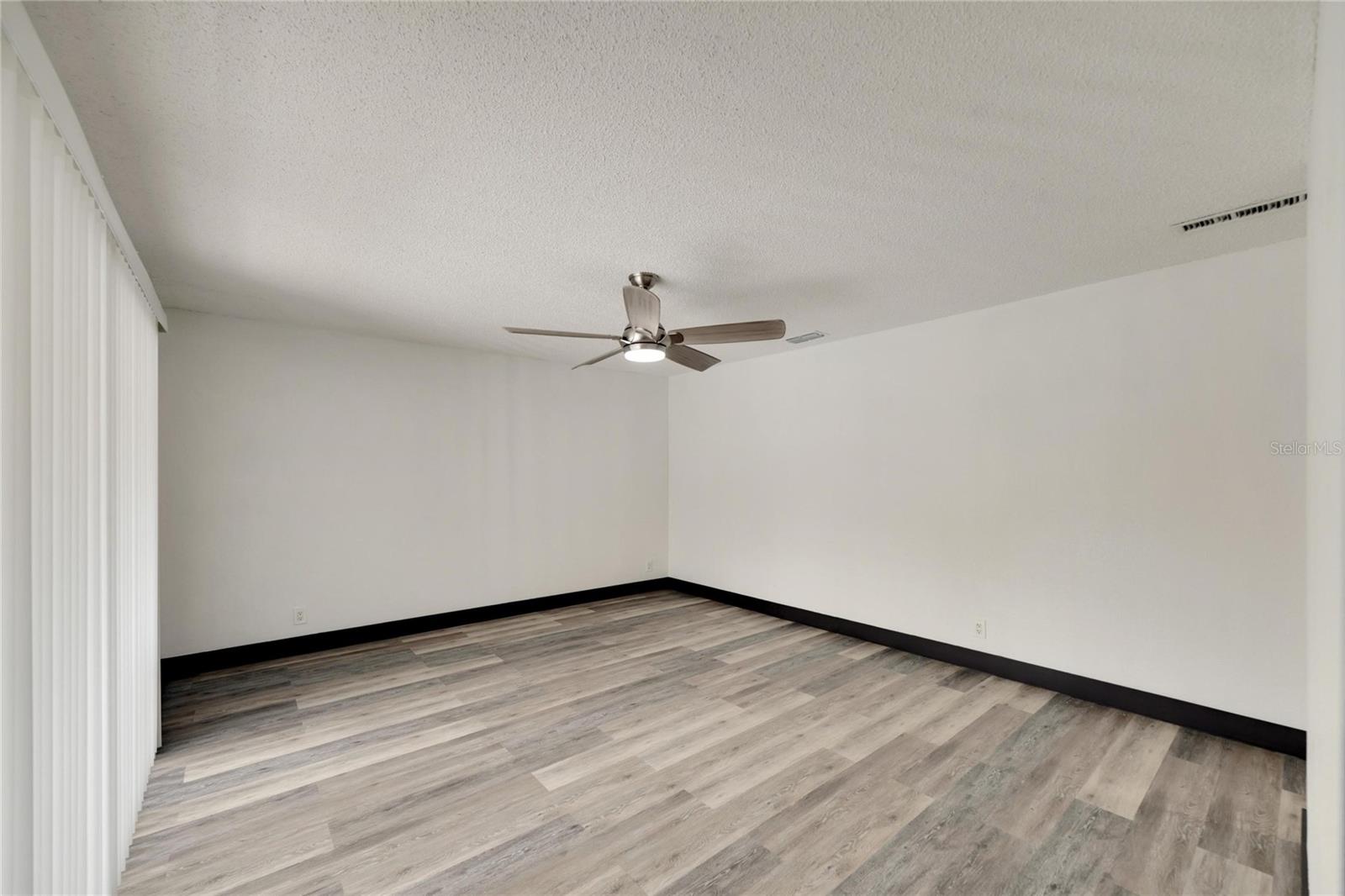 6301 NEWTOWN CIR #1A4 — photo 52