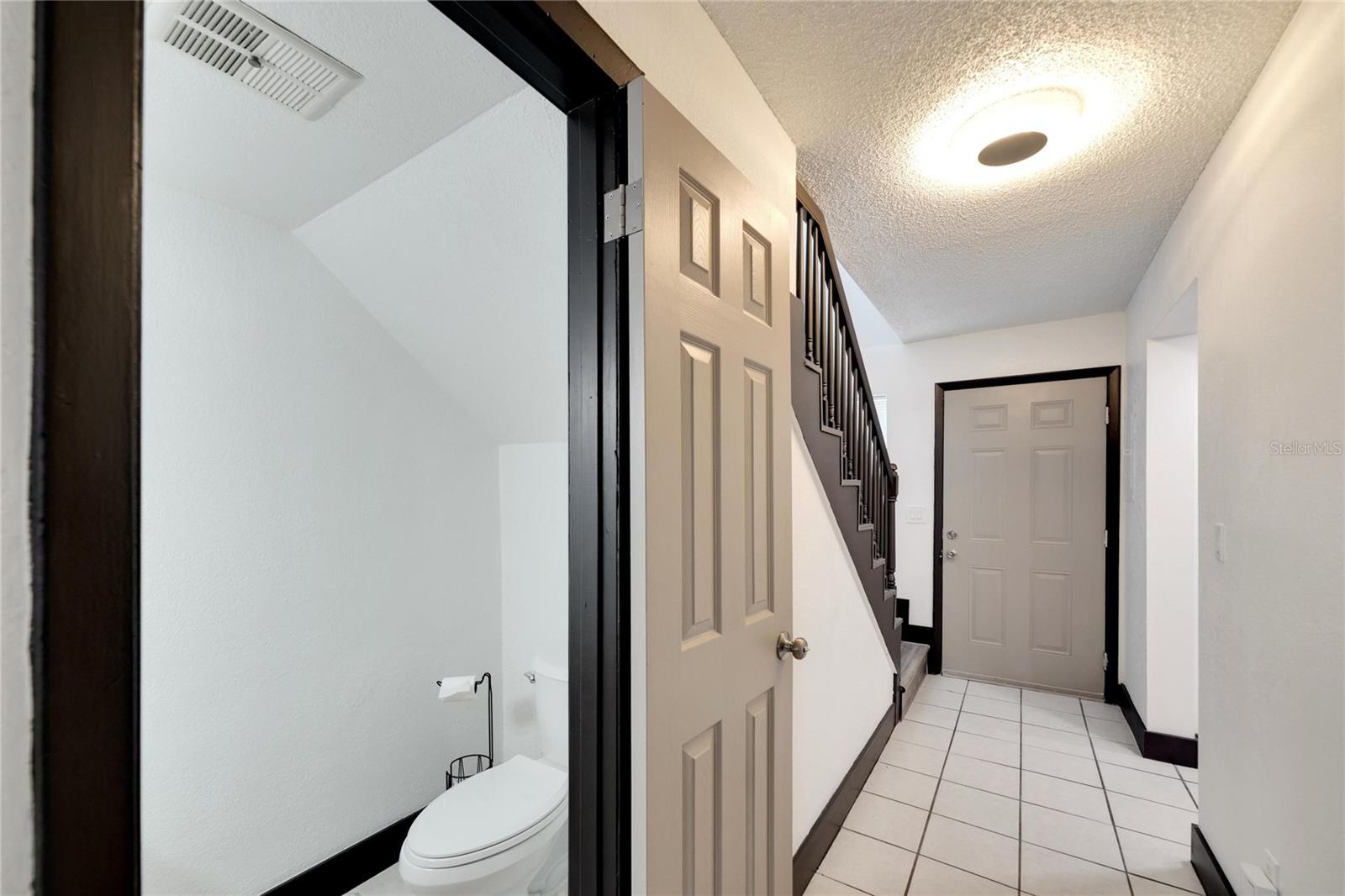 6301 NEWTOWN CIR #1A4 — photo 26