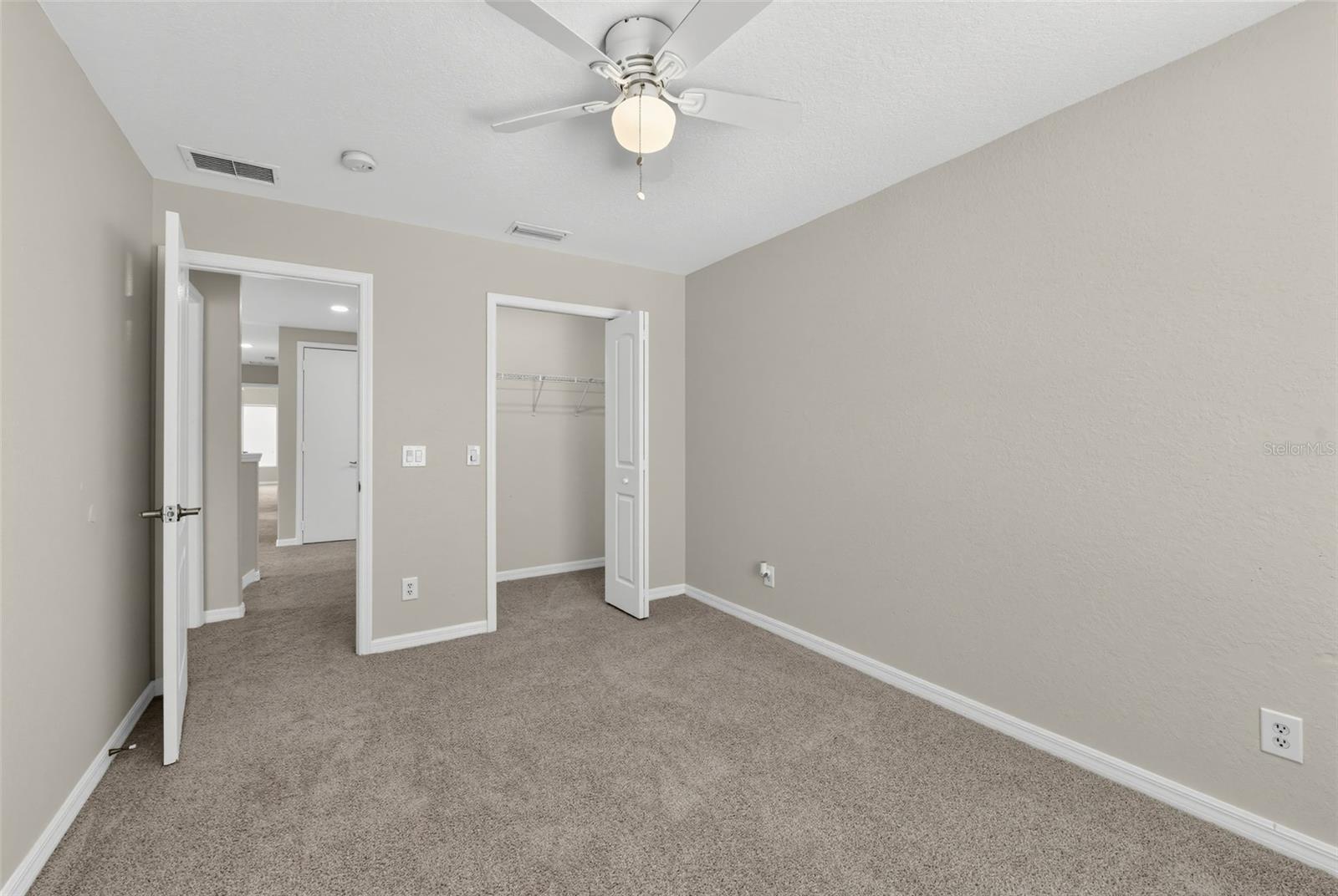 7026 MONTAUK POINT XING — photo 21