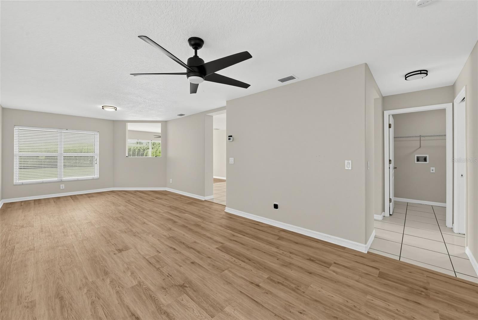 7026 MONTAUK POINT XING — photo 12