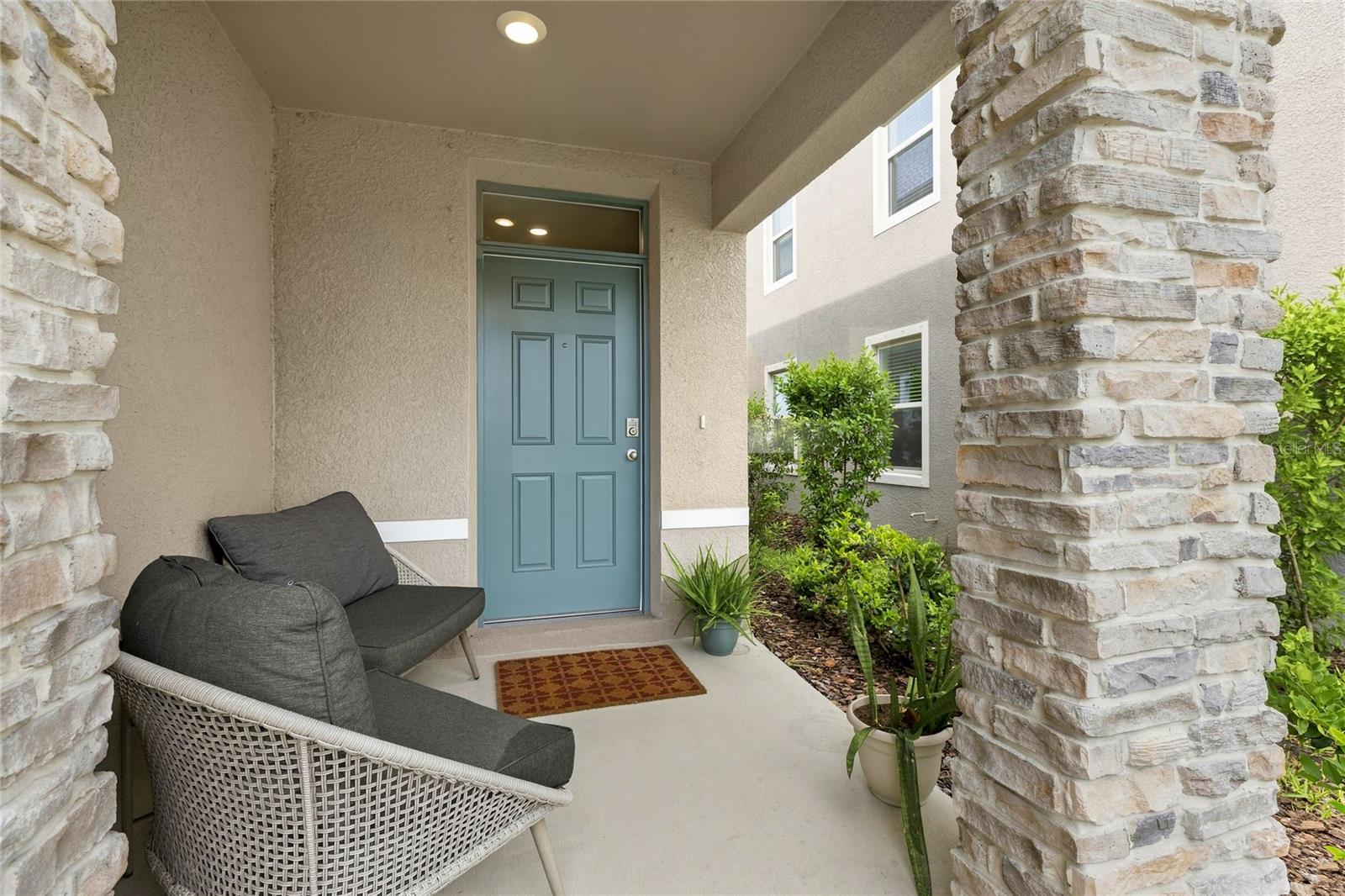 3391 HILLTOP CIR — photo 3