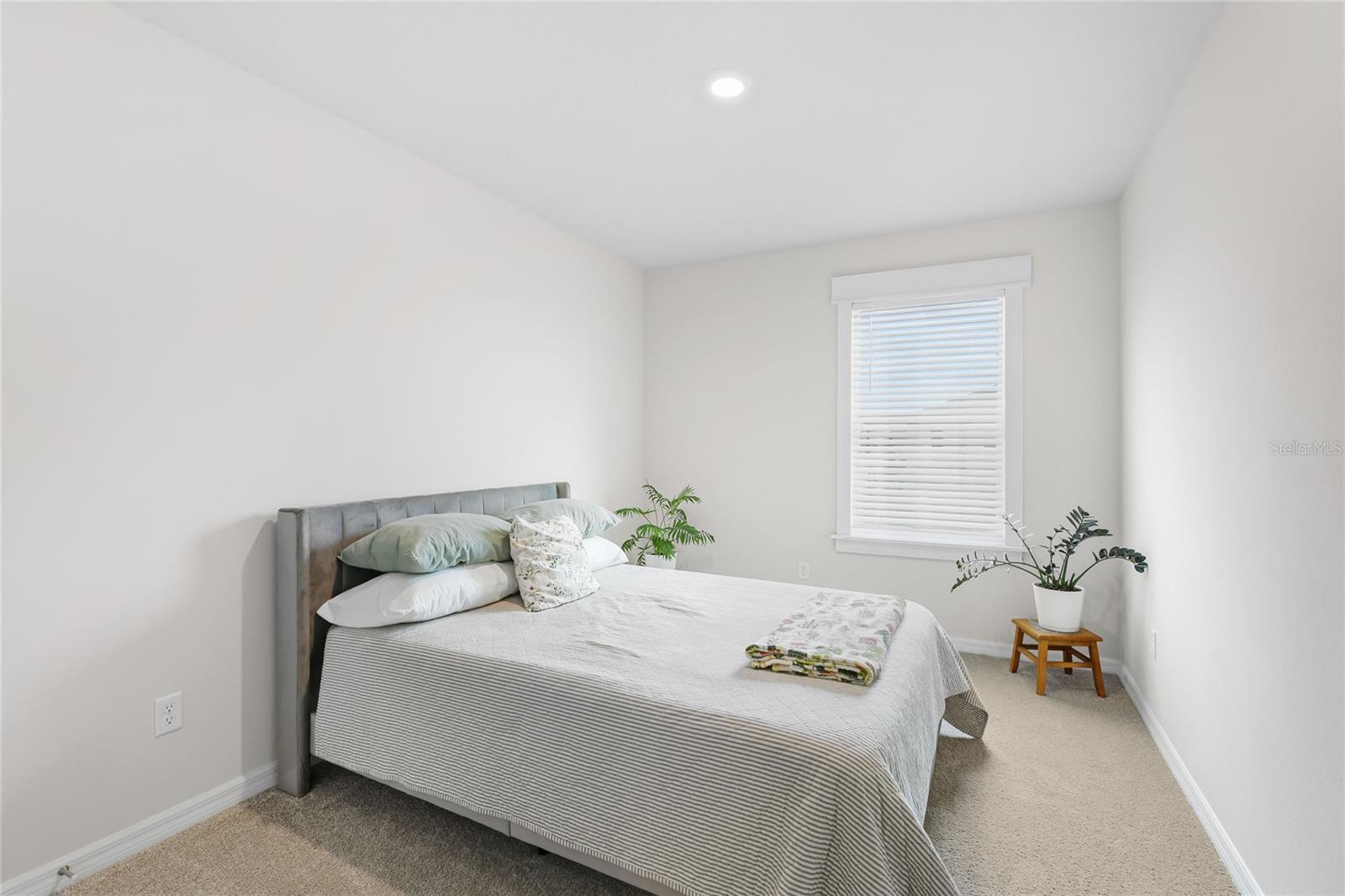 3391 HILLTOP CIR — photo 19