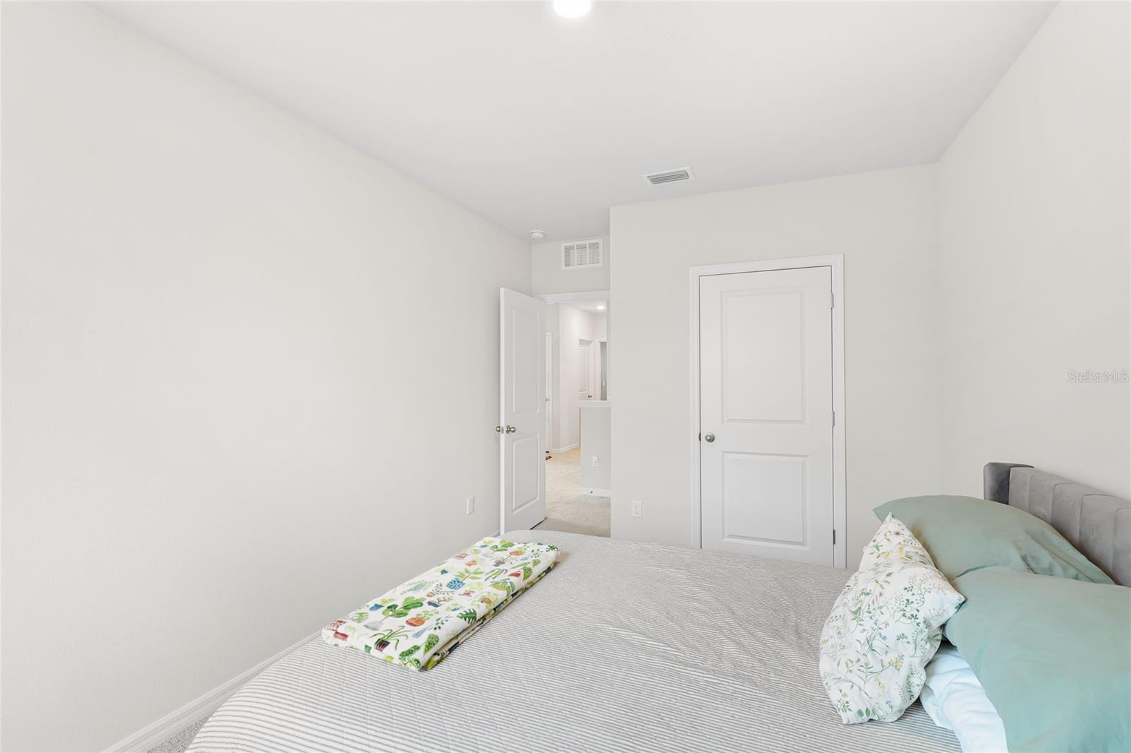 3391 HILLTOP CIR — photo 20