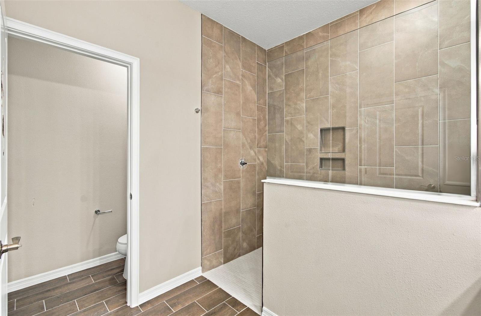 1247 HONEYCOMB PL — photo 19
