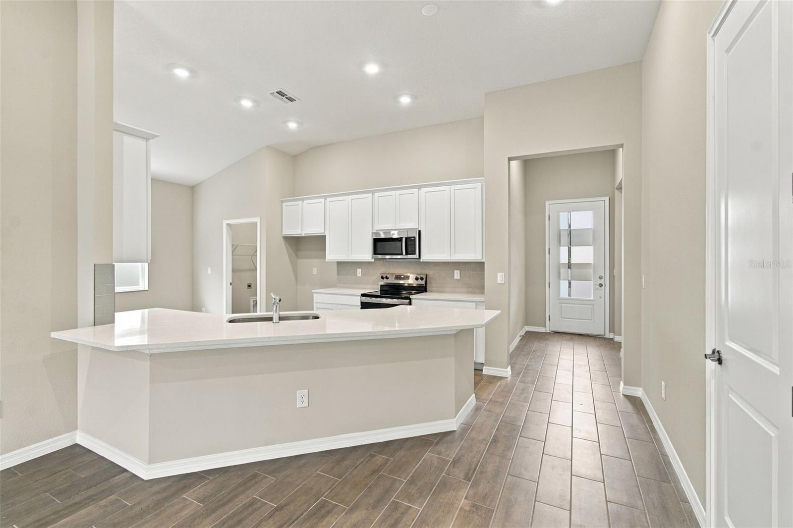 1247 HONEYCOMB PL — photo 4