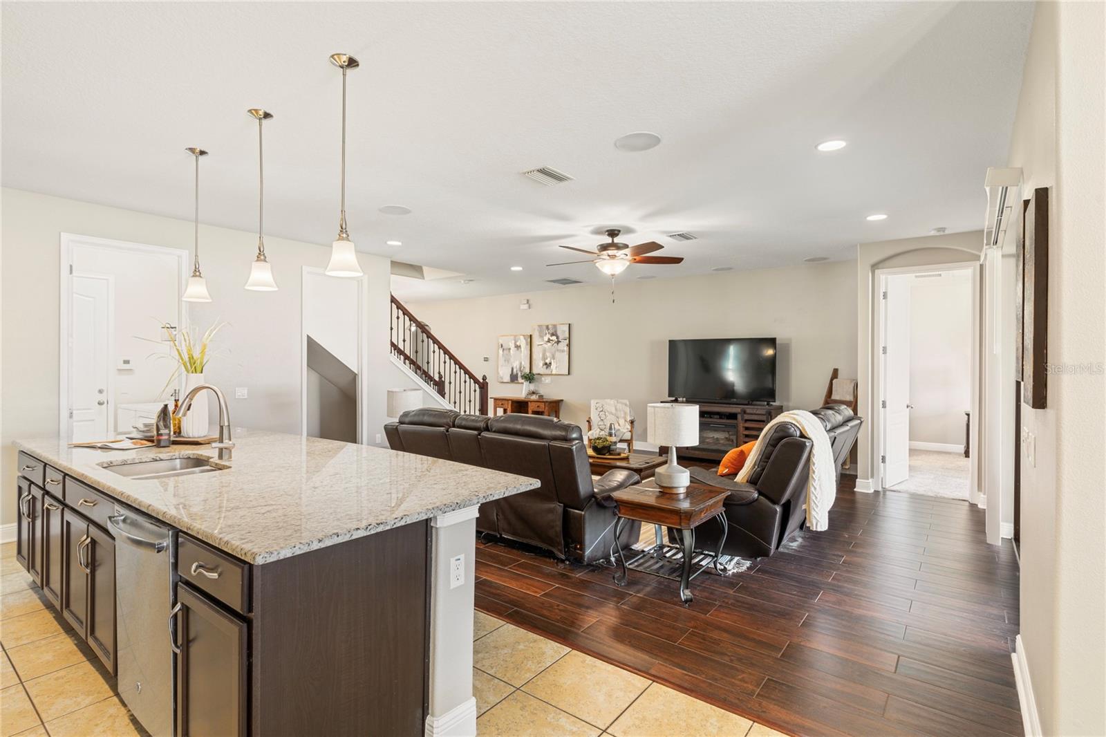 11020 BRAHMAN RANCH CIR — photo 16