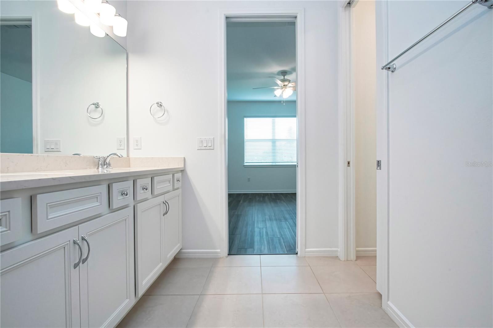 10641 SPRING TIDE WAY — photo 33