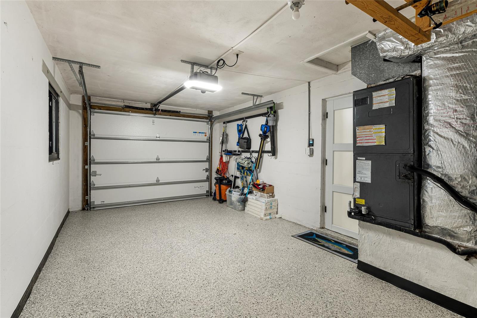 2410 VALENCIA DR — photo 29