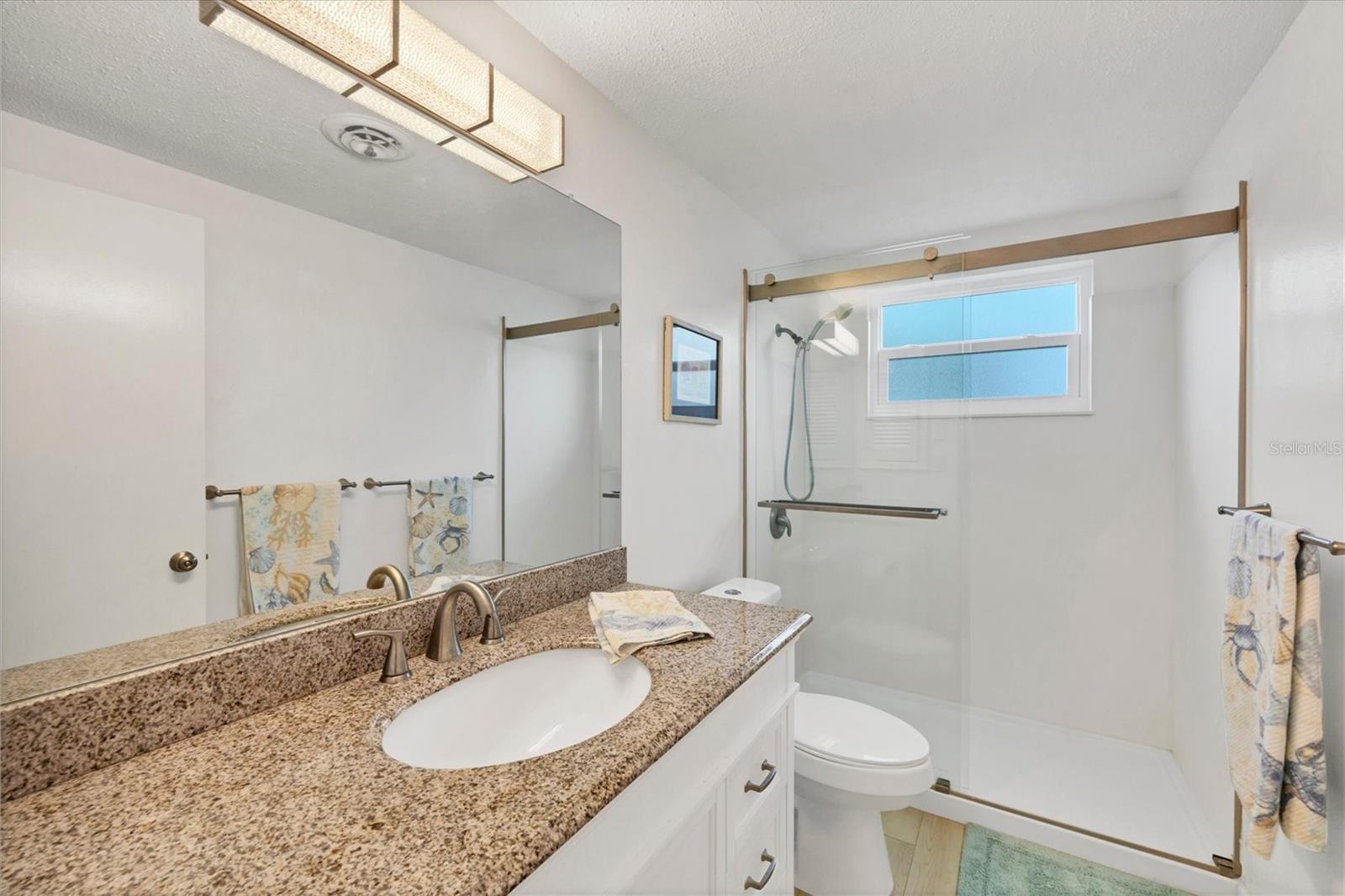 114 LEE CIR — photo 25
