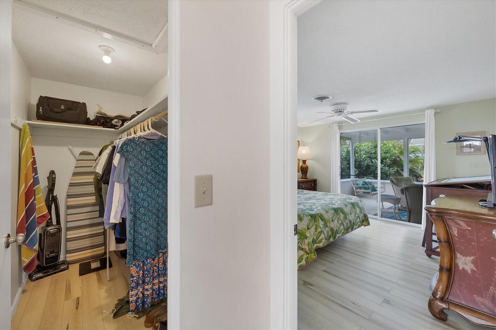 114 LEE CIR — photo 20