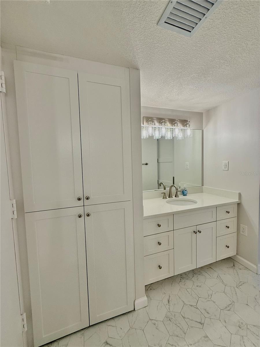 450 S GULFVIEW BLVD #408 — photo 20