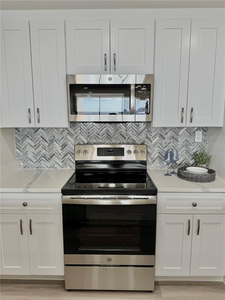 450 S GULFVIEW BLVD #408 — photo 9