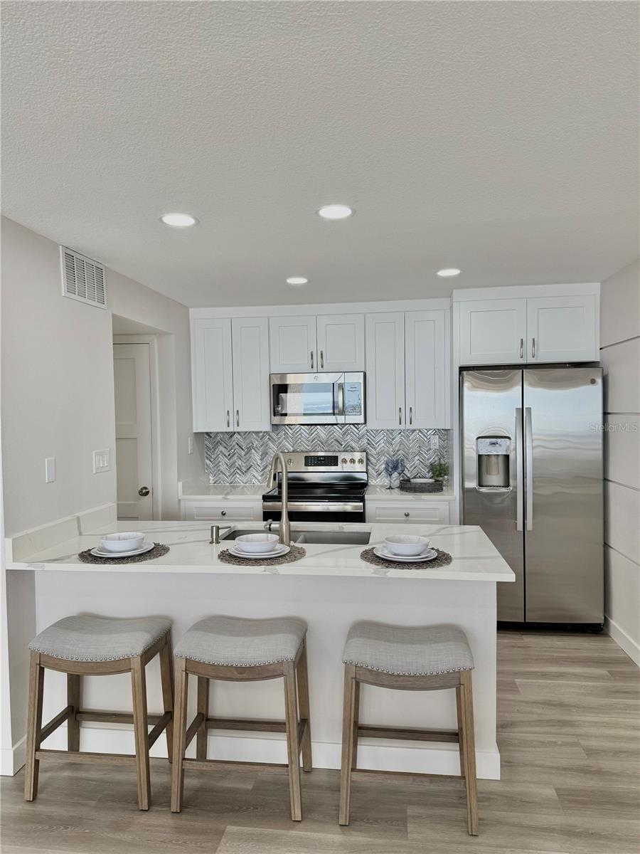 450 S GULFVIEW BLVD #408 — photo 8