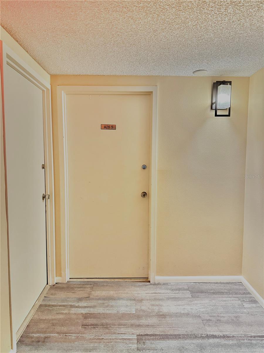 450 S GULFVIEW BLVD #408 — photo 2