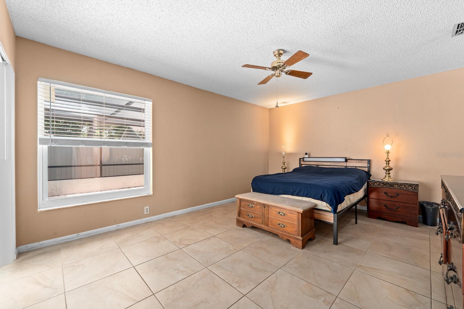 3546 HOGAN DR — photo 17