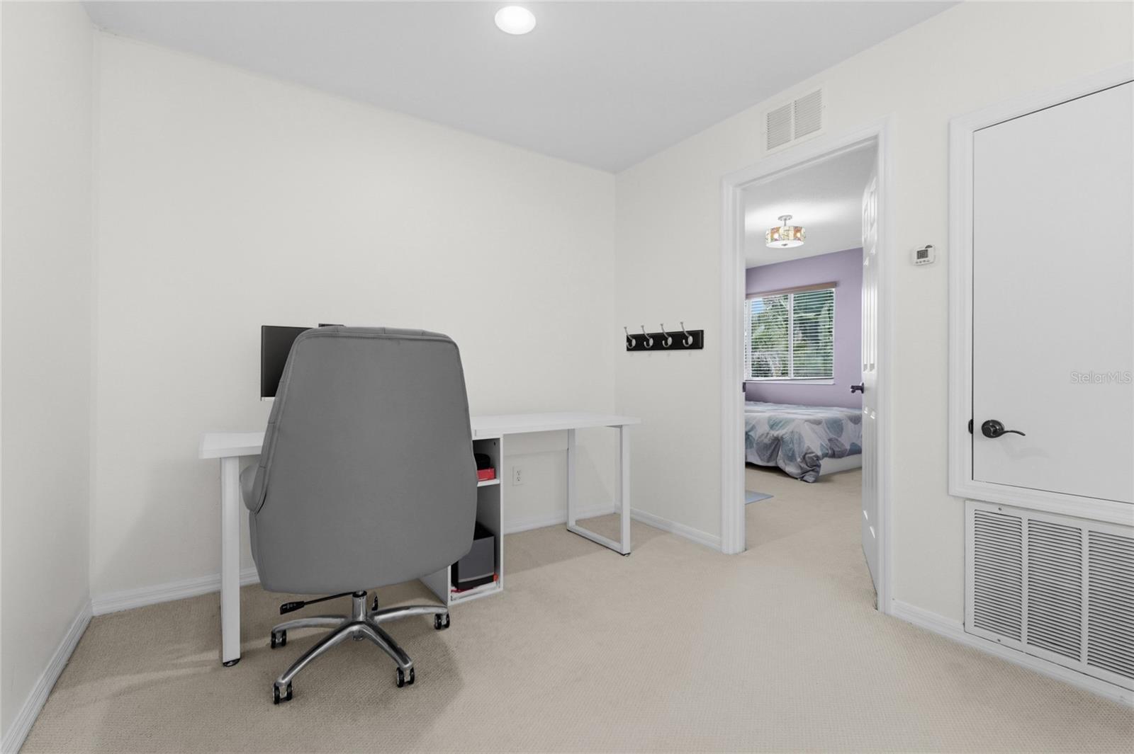 1729 PINYON PINE DR — photo 33