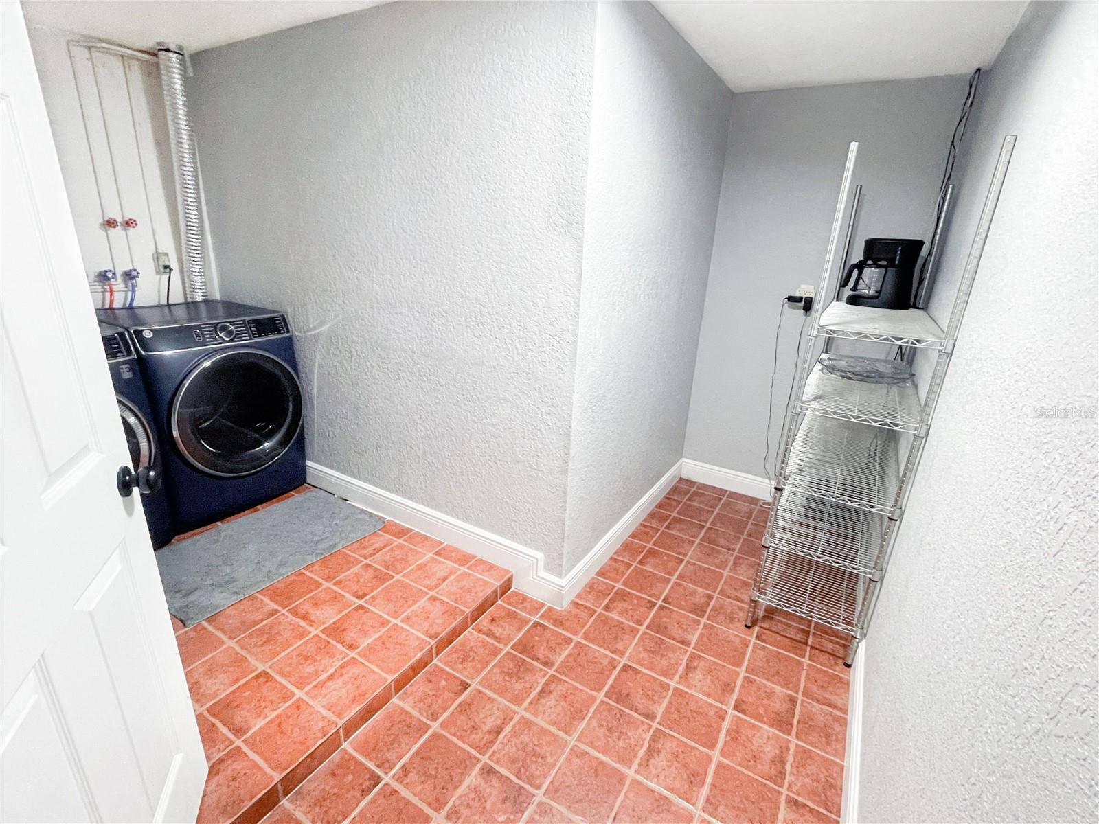 13734 COCO AVE — photo 22