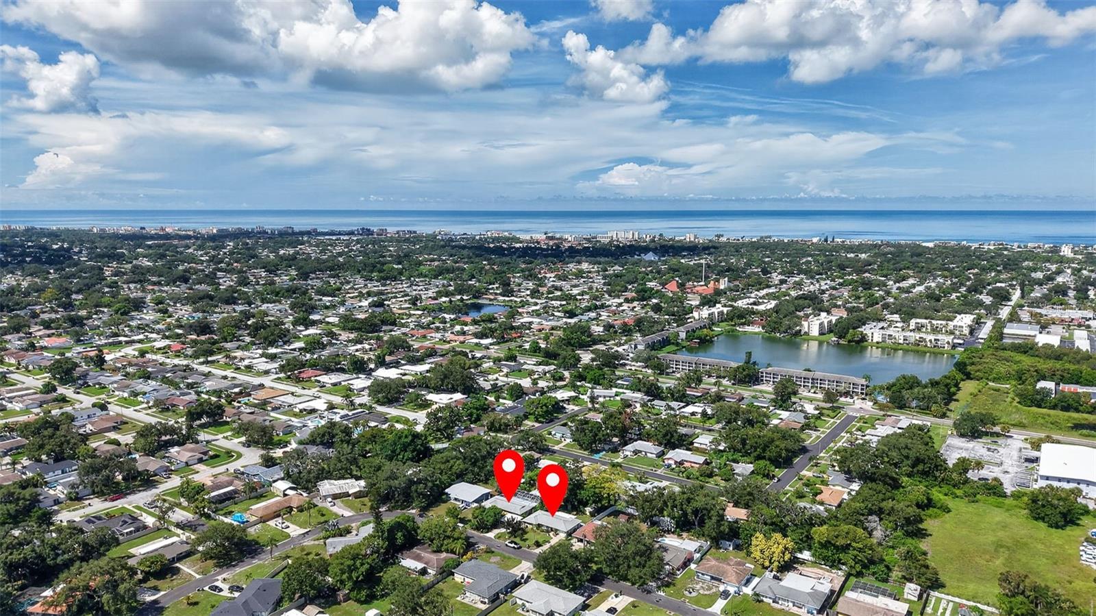 11420 OVAL DR W — photo 37