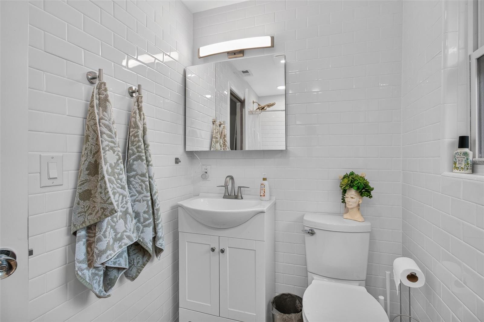 11420 OVAL DR W — photo 20