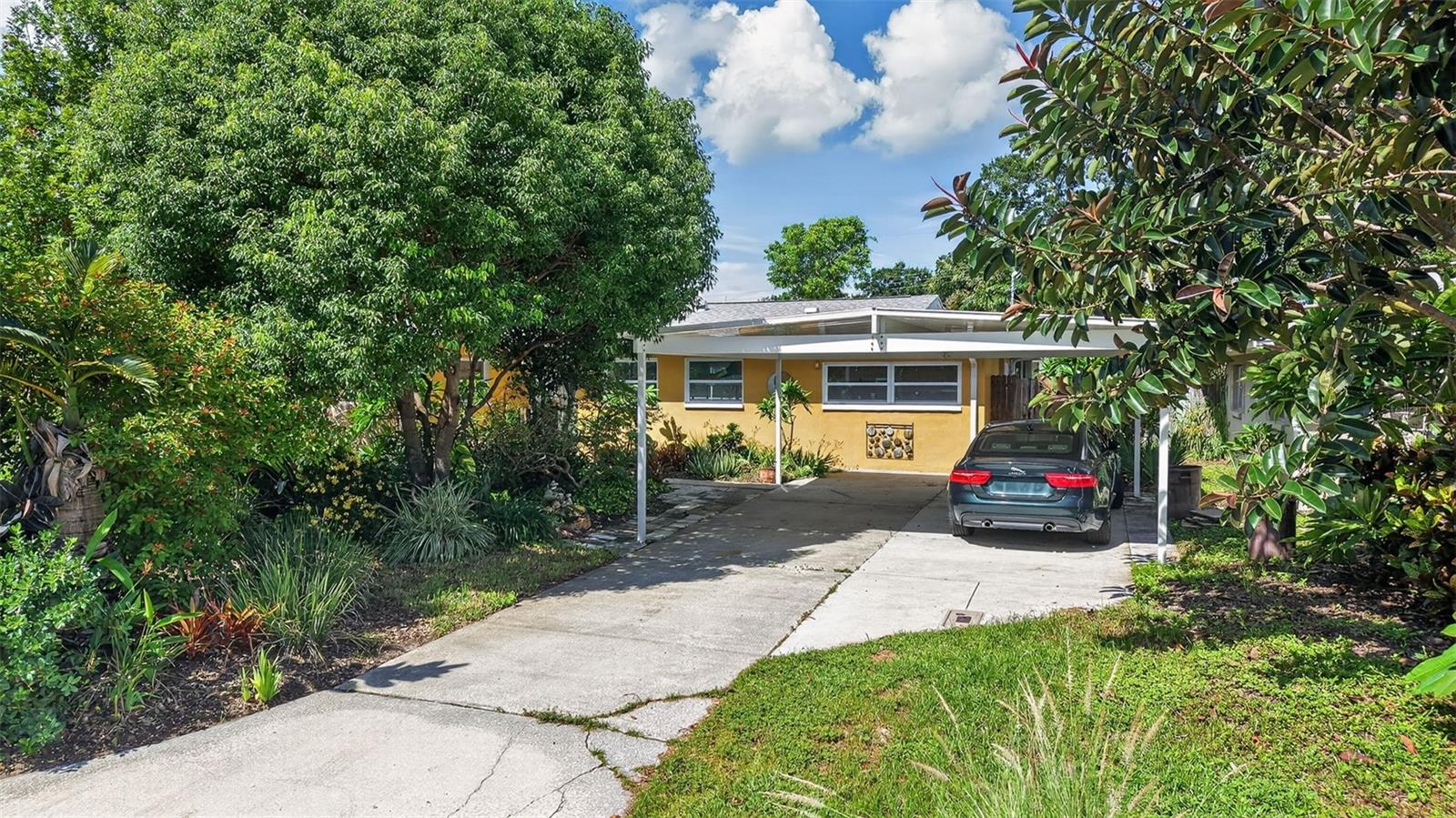 11420 OVAL DR W — photo 33