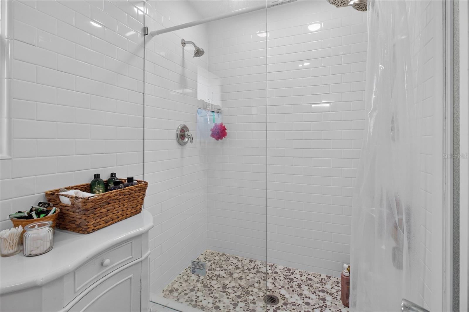 11420 OVAL DR W — photo 19