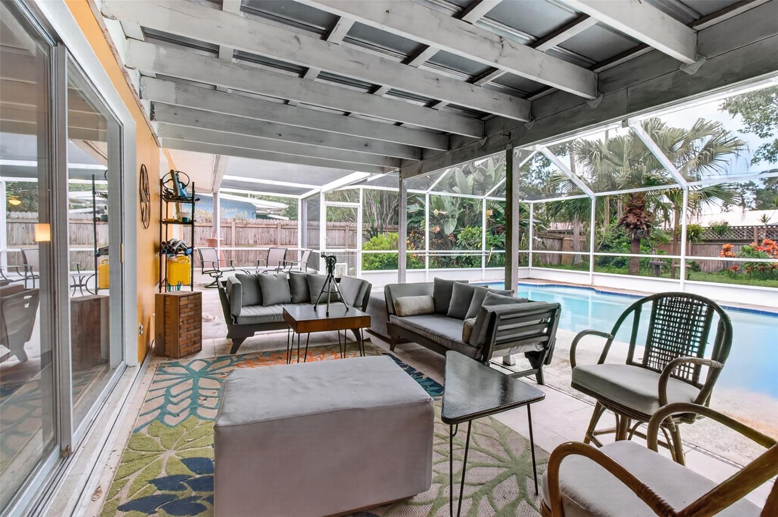 11420 OVAL DR W — photo 23
