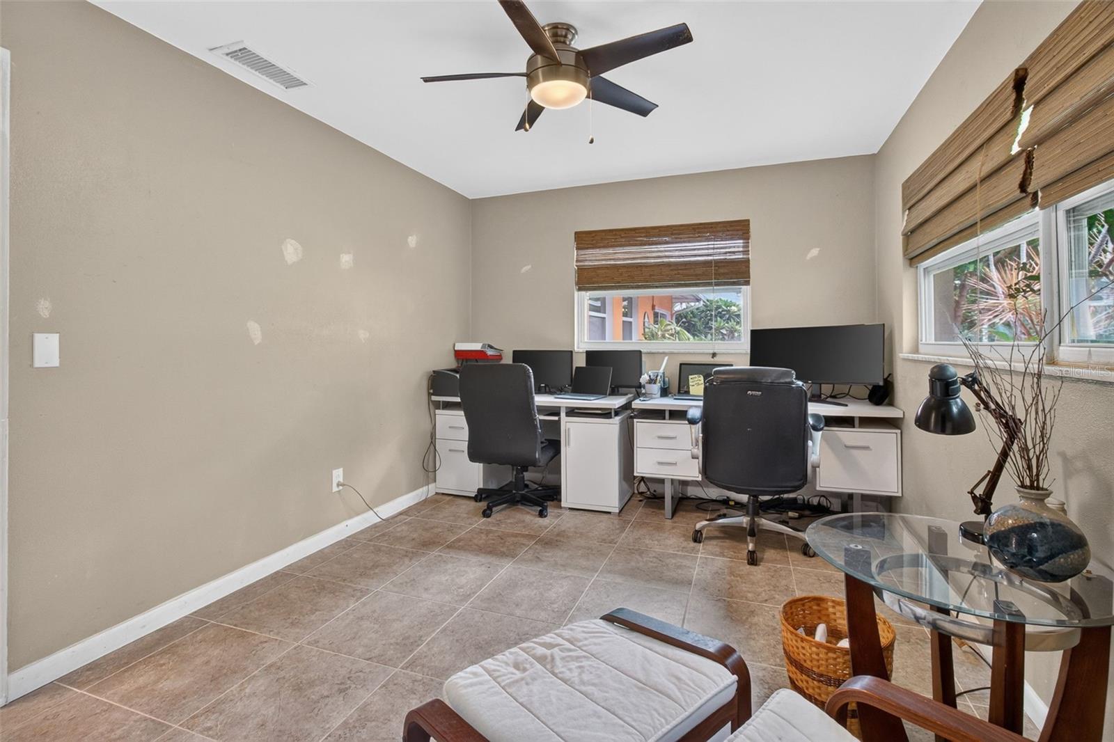 11420 OVAL DR W — photo 22