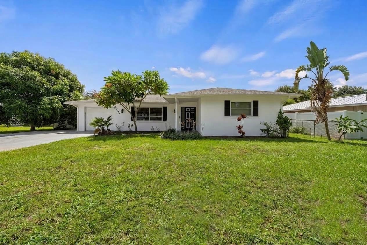 4594 PARNELL DR — photo 2
