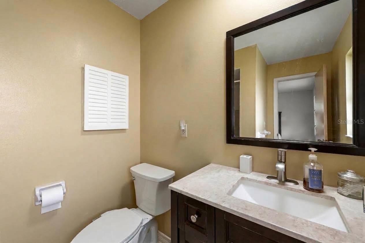 4594 PARNELL DR — photo 19