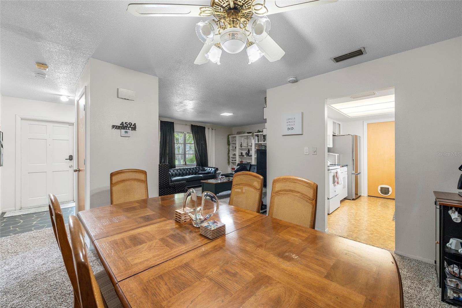 4594 PARNELL DR — photo 9