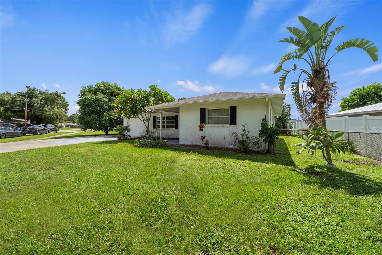 4594 PARNELL DR — photo 37