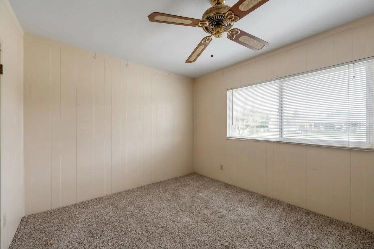 4594 PARNELL DR — photo 11