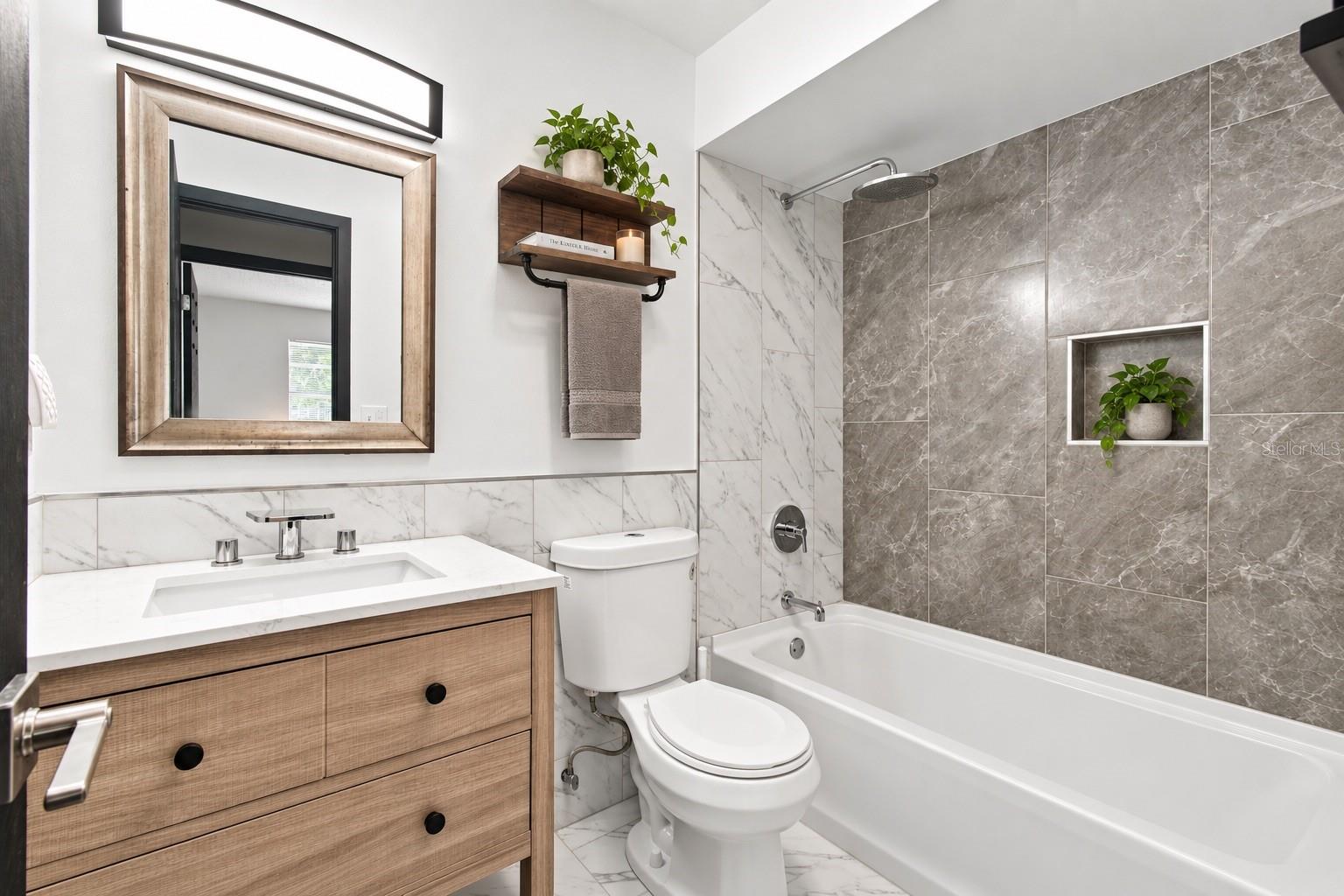 626 FOREST HILLS DR — photo 17