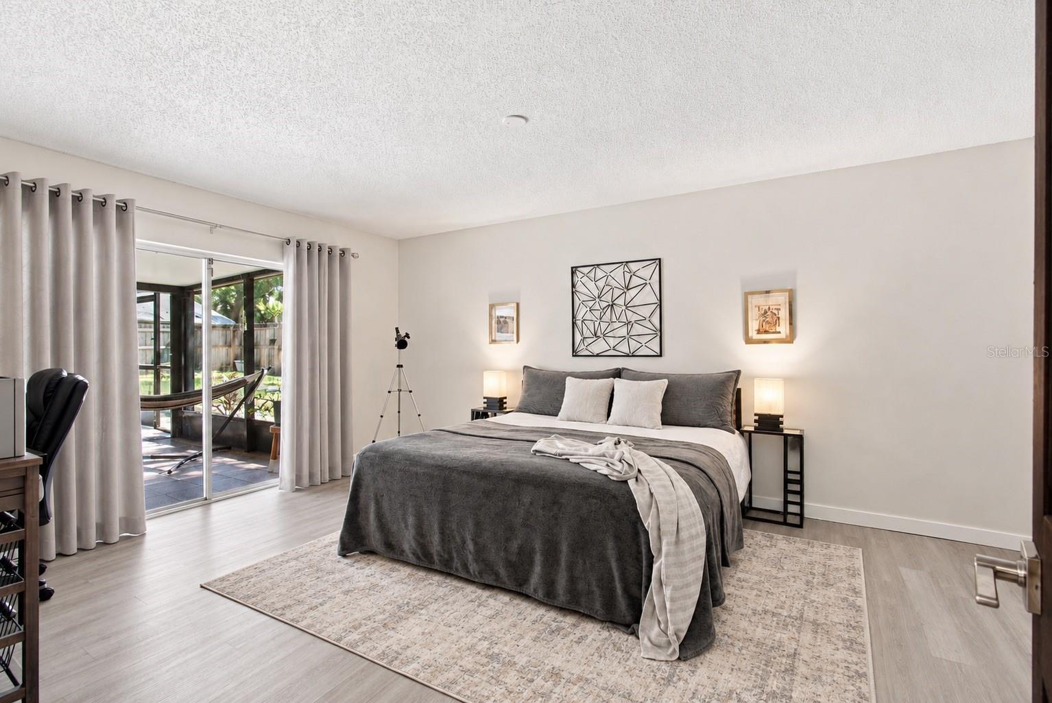 626 FOREST HILLS DR — photo 15