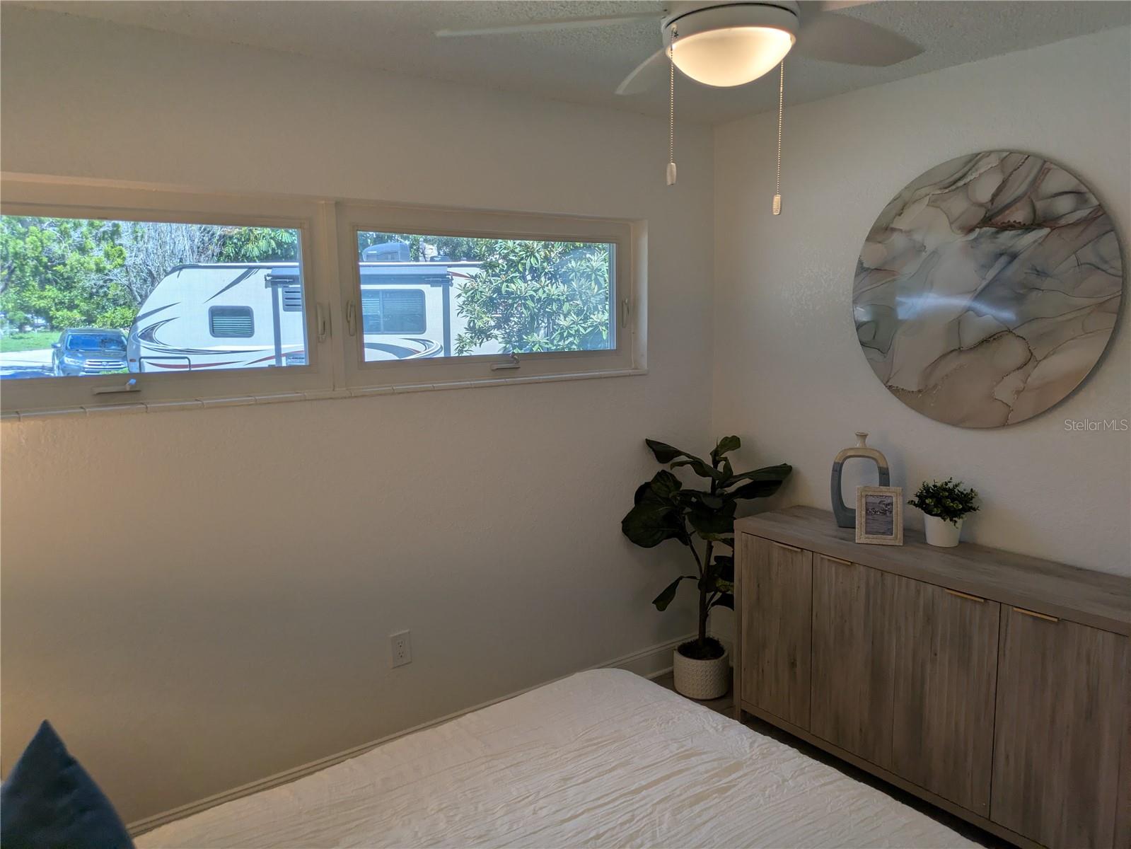 3641 BEACH DR SE — photo 18